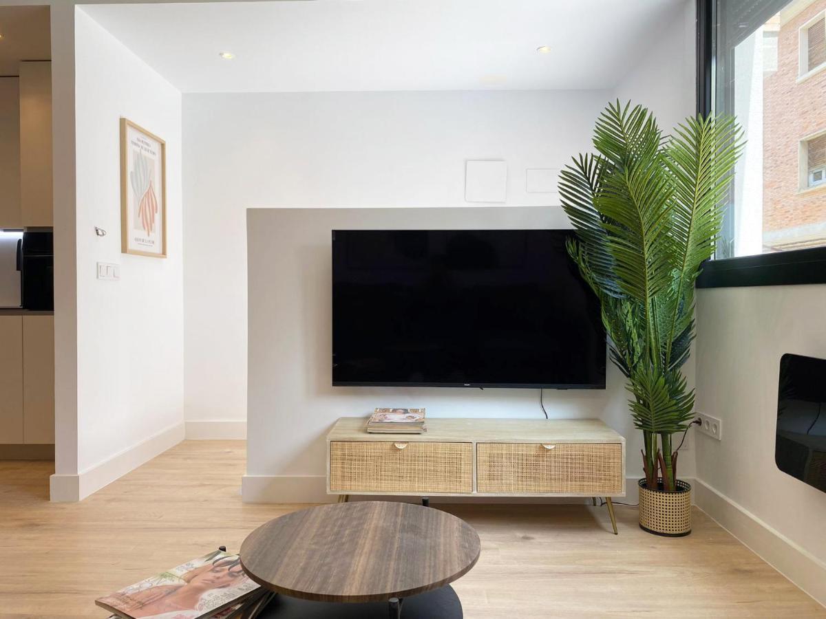 Am I Segovia Vut Apartment ภายนอก รูปภาพ